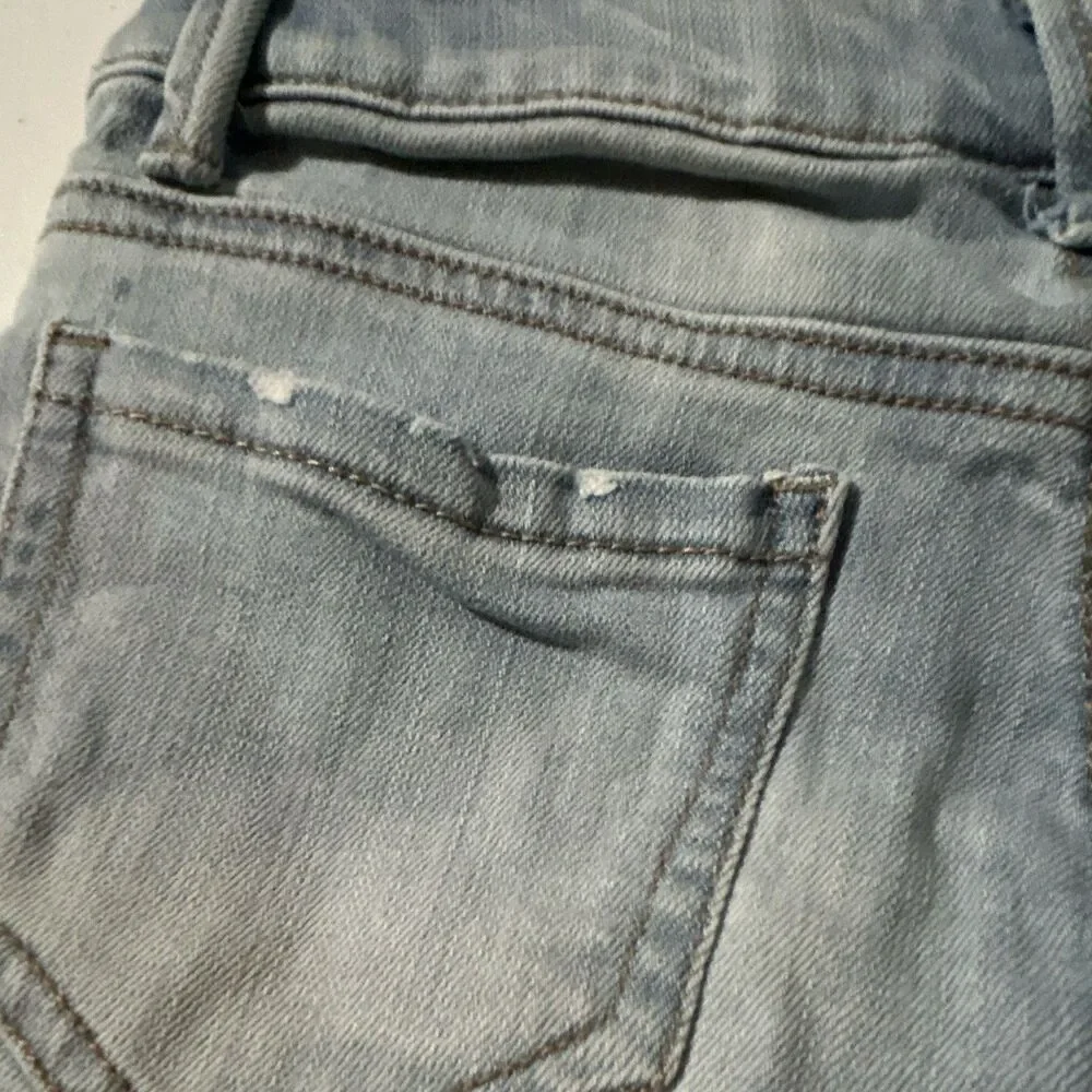 Mudd Girls Light Wash Blue Denim Cut-Off Shorts: Size 12 Stretch Lace Pockets